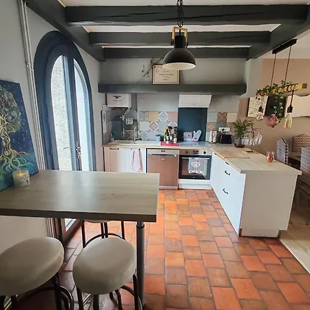 Maison Pleine De Charme Avec Jardin Spa&clim Holiday home