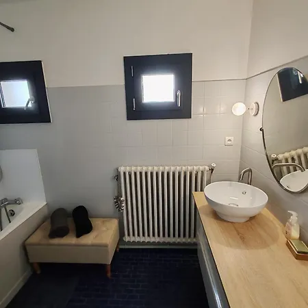 Holiday home Maison Pleine De Charme Avec Jardin Spa&clim *